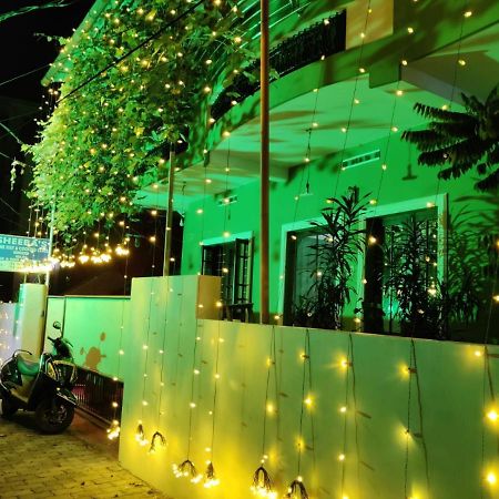 Sheeba'S Homestay Kochi Eksteriør billede