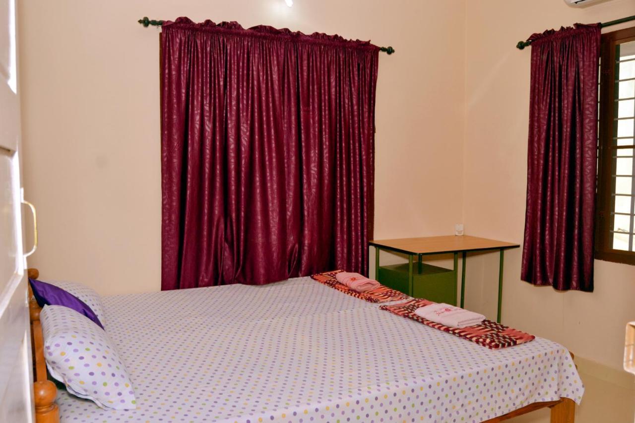 Sheeba'S Homestay Kochi Eksteriør billede